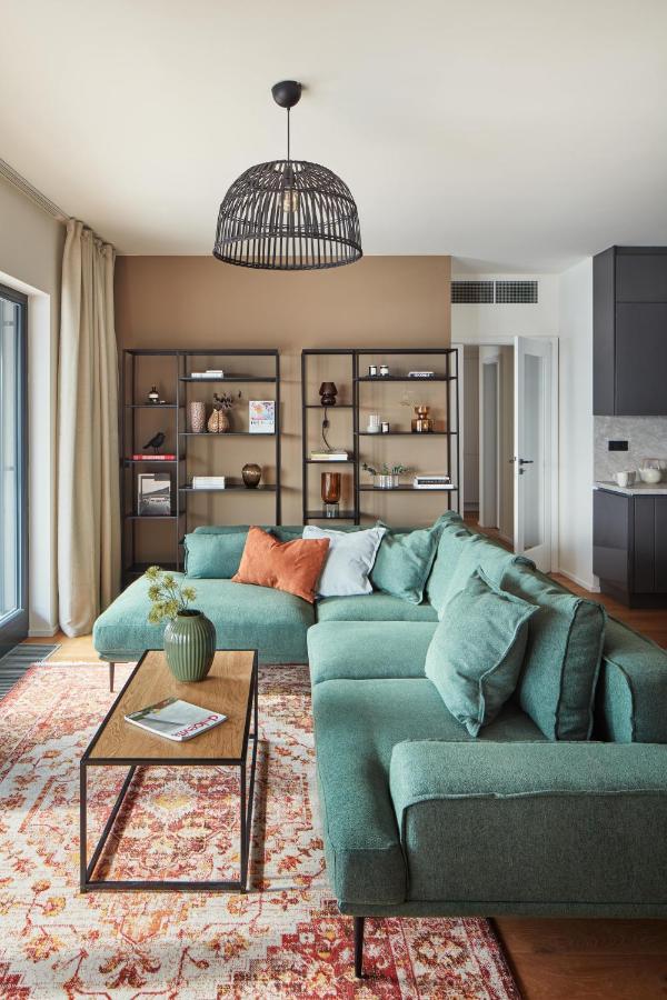 Prague Days - Designer Apts - Garage - Terrace - Easy City Access Buitenkant foto