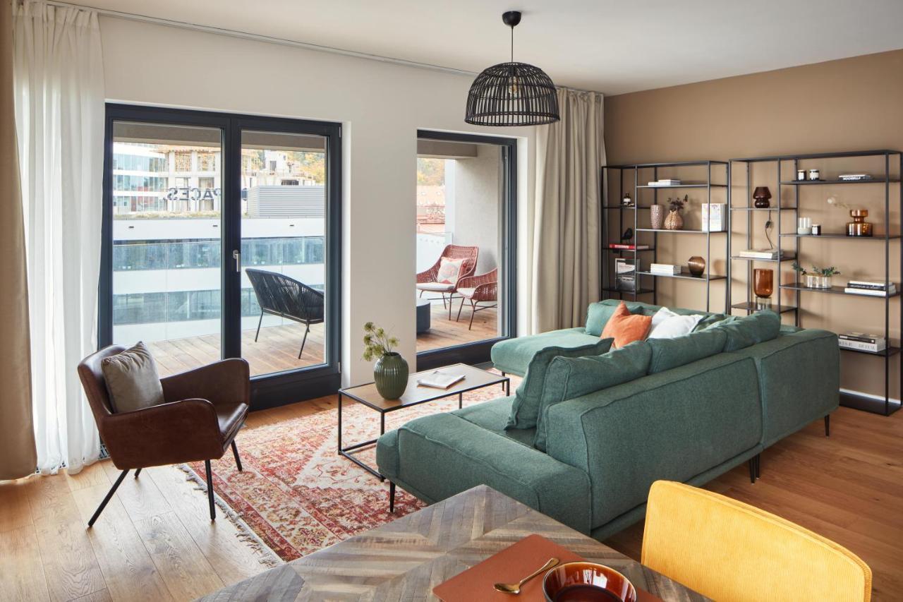 Prague Days - Designer Apts - Garage - Terrace - Easy City Access Buitenkant foto